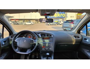 
										CITROEN C4 PURETECH 110 LIVE EDITION full									
