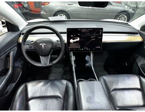 
										TESLA MODEL 3 GRAN AUTONOMIA AWD full									