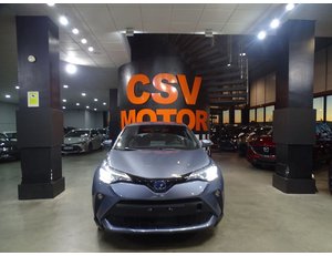 
										TOYOTA C-HR 2.0 180H ADVANCE full									