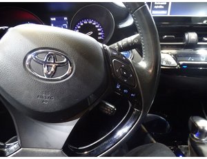 
										TOYOTA C-HR 2.0 180H ADVANCE full									