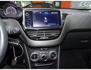 
										PEUGEOT 2008 SIGNATURE 1.2 PURETECH 60KW (82CV) full									