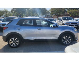 
										KIA STONIC 1.0 T-GDI 74KW (100CV) MHEV IMT DRIVE NO ES HIBRIDO full									