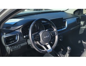
										KIA STONIC 1.0 T-GDI 74KW (100CV) MHEV IMT DRIVE NO ES HIBRIDO full									