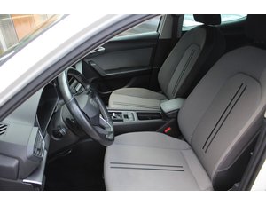 
										SEAT LEON 1.0 ETSI 81KW DSG-7 S&S STYLE full									