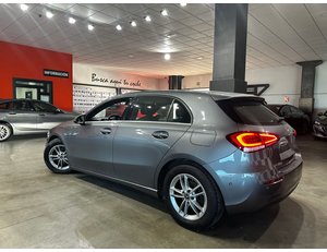 
										MERCEDES BENZ CLASE A MERCEDES A 200 full									