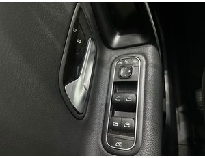 
										MERCEDES BENZ CLASE A MERCEDES A 200 full									