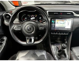 
										MG ZS 1.0T LUXURY full									