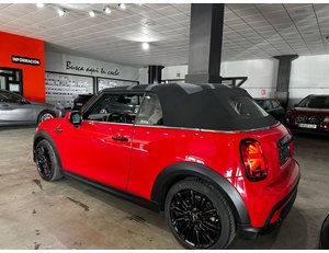 
										MINI MINI COOPER CABRIO full									