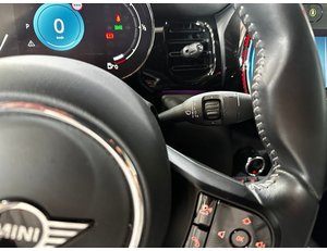 
										MINI MINI COOPER CABRIO full									
