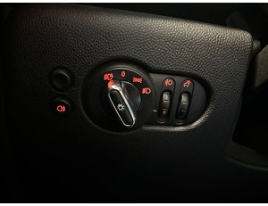 
										MINI MINI COOPER CABRIO full									