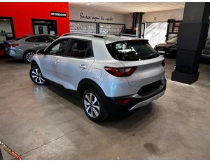 
										KIA STONIC 1.0 T-GDI 88KW (120CV) MHEV IMT DRIVE full									