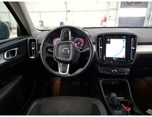 
										VOLVO XC40 1.5 T3 BUSINESS PLUS AUTO full									