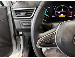 
										RENAULT CLIO INTENS E-TECH HIBRIDO 104 KW (140CV) full									