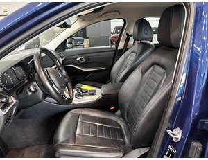 
										BMW SERIE 3 330E full									