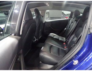 
										TESLA MODEL 3 RWD full									