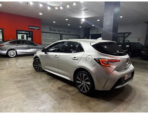 
										TOYOTA COROLLA 1.8 125H STYLE E-CVT full									