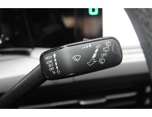 
										VOLKSWAGEN GOLF EHYBRID 1.4 TSI 150KW (204CV) DSG full									