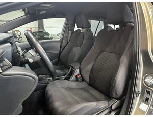 
										TOYOTA COROLLA 1.8 125H ACTIVE E-CVT TOURING SPORT full									