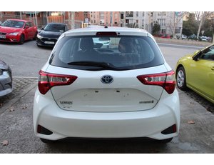 
										TOYOTA YARIS 1.5 HYBRID ADVANCE full									