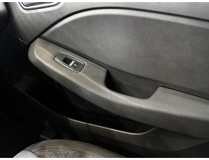 
										RENAULT CLIO INTENS TCE 67 KW (91CV) full									