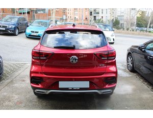 
										MG ZS 1.5 LUXURY full									