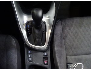 
										MAZDA 2 1.5 85 KW (116 CV) CVT CENTRE-LINE full									