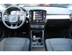 
										VOLVO XC40 1.5 T4 TWIN RECHARGE INSCRIPTION AUTO full									