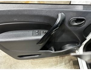 
										RENAULT KANGOO 1.5DCI 90CV PROFESIONAL full									