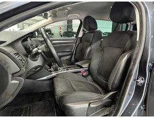 
										RENAULT MEGANE LIMITED + TCE 103 KW (140CV) GPF full									