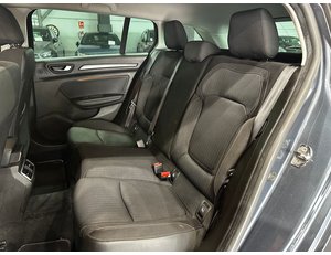 
										RENAULT MEGANE LIMITED + TCE 103 KW (140CV) GPF full									