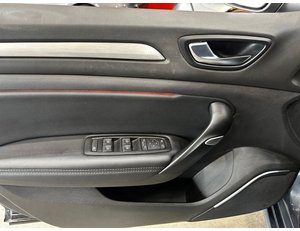 
										RENAULT MEGANE LIMITED + TCE 103 KW (140CV) GPF full									