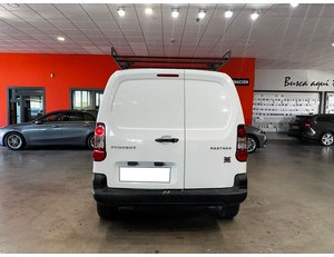 
										PEUGEOT PARTNER 1.6BLUEHDI 100CV 4X4 DANGEL EXTREME full									
