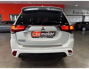 
										MITSUBISHI OUTLANDER 2.4 PHEV KAITEKI AUTO 4WD full									