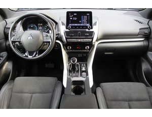 
										MITSUBISHI ECLIPSE CROSS 2.4 PHEV KAITEKI AUTO 4WD full									
