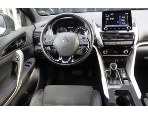 
										MITSUBISHI ECLIPSE CROSS 2.4 PHEV KAITEKI AUTO 4WD full									