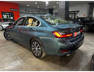 
										BMW SERIE 3 330E full									