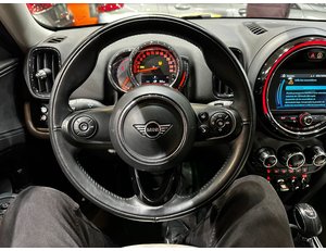 
										MINI COUNTRYMAN COOPER S E ALL4 full									