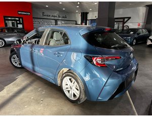 
										TOYOTA COROLLA 1.8 125H ACTIVE TECH E-CVT full									