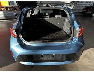 
										TOYOTA COROLLA 1.8 125H ACTIVE TECH E-CVT full									