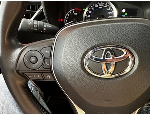 
										TOYOTA COROLLA 1.8 125H ACTIVE TECH E-CVT full									