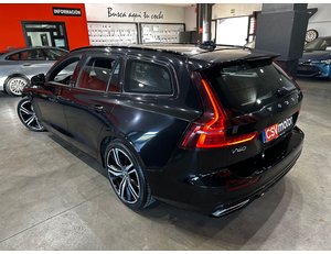 
										VOLVO V60 2.0 B4 (G) R-DESIGN AUTO full									