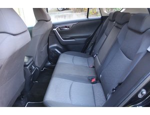 
										TOYOTA RAV4 2.5L 220H BUSINESS full									