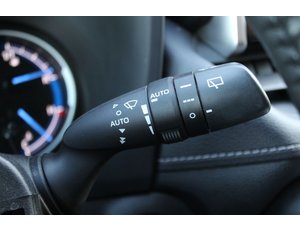 
										TOYOTA RAV4 2.5L 220H BUSINESS full									