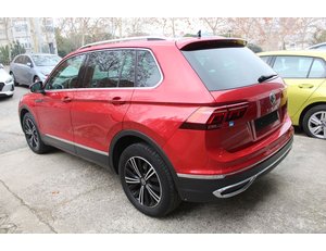 
										VOLKSWAGEN TIGUAN LIFE 1.4 TSI EHYBRID 180KW (245CV) DSG full									