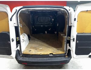 
										FIAT DOBLO 1.4TJET 120CV GNC MAXI full									
