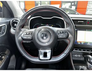 
										MG ZS 1.0T LUXURY AUTO full									