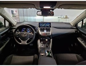 
										LEXUS NX 2.5 300H BUSINESS NAVIGATION 2WD full									