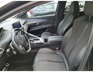 
										PEUGEOT 5008 GT LINE 1.6 PURETECH 132KW (180CV) EAT8 full									