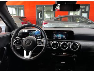 
										MERCEDES BENZ CLASE A MERCEDES A 250 E full									