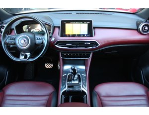 
										MG EHS 1.5T-GDI PHEV LUXURY full									